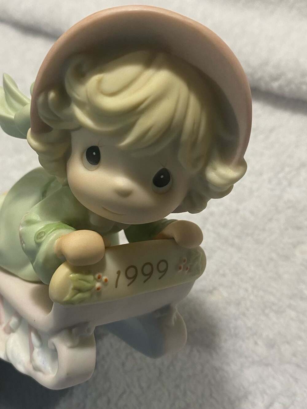 Precious Moments 1999 Dated Figurine Sledding Into The New Millennium (Damaged)